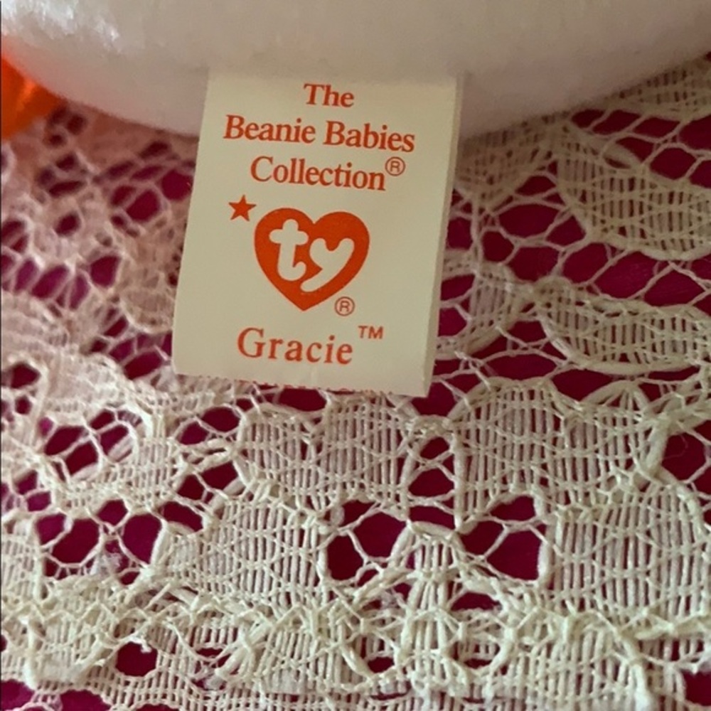 Gracie The Swan 1996 Retired Ty Beanie Baby - Picture 2 of 3